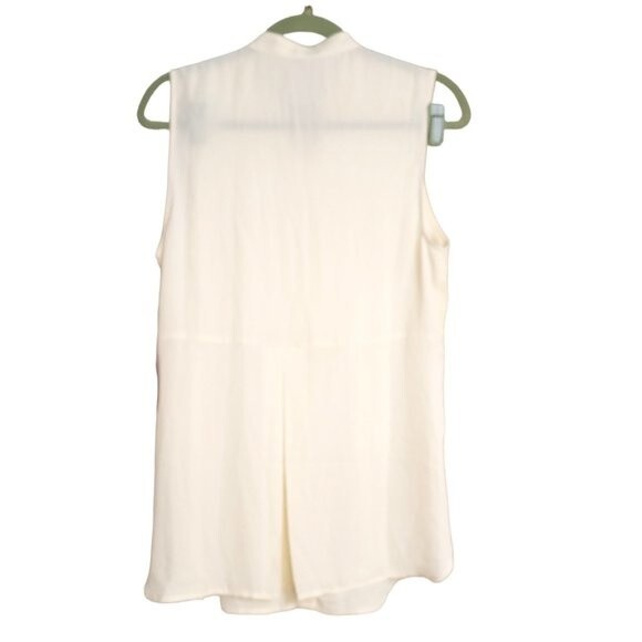 Love 21 Cream Sleeveless Blouse with Lace Overlay Tunic Length Size M NWT - Picture 3 of 7